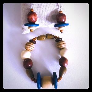 Lively Stones Accessories: Beautiful Wooden Set.